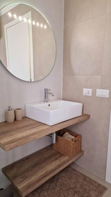 Olivella21 Luxury Apartment Montesanto Naples Exterior photo