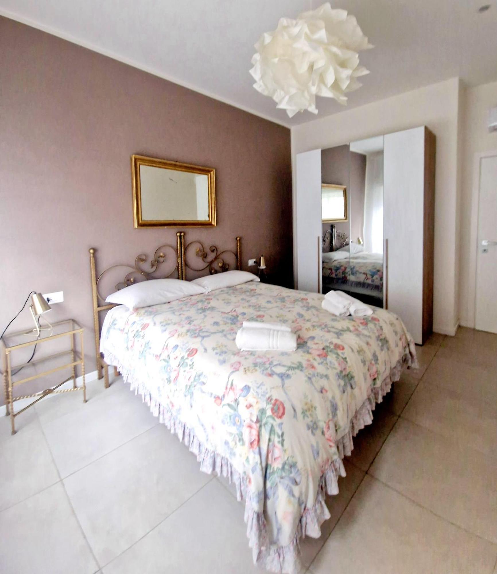 Olivella21 Luxury Apartment Montesanto Naples Exterior photo